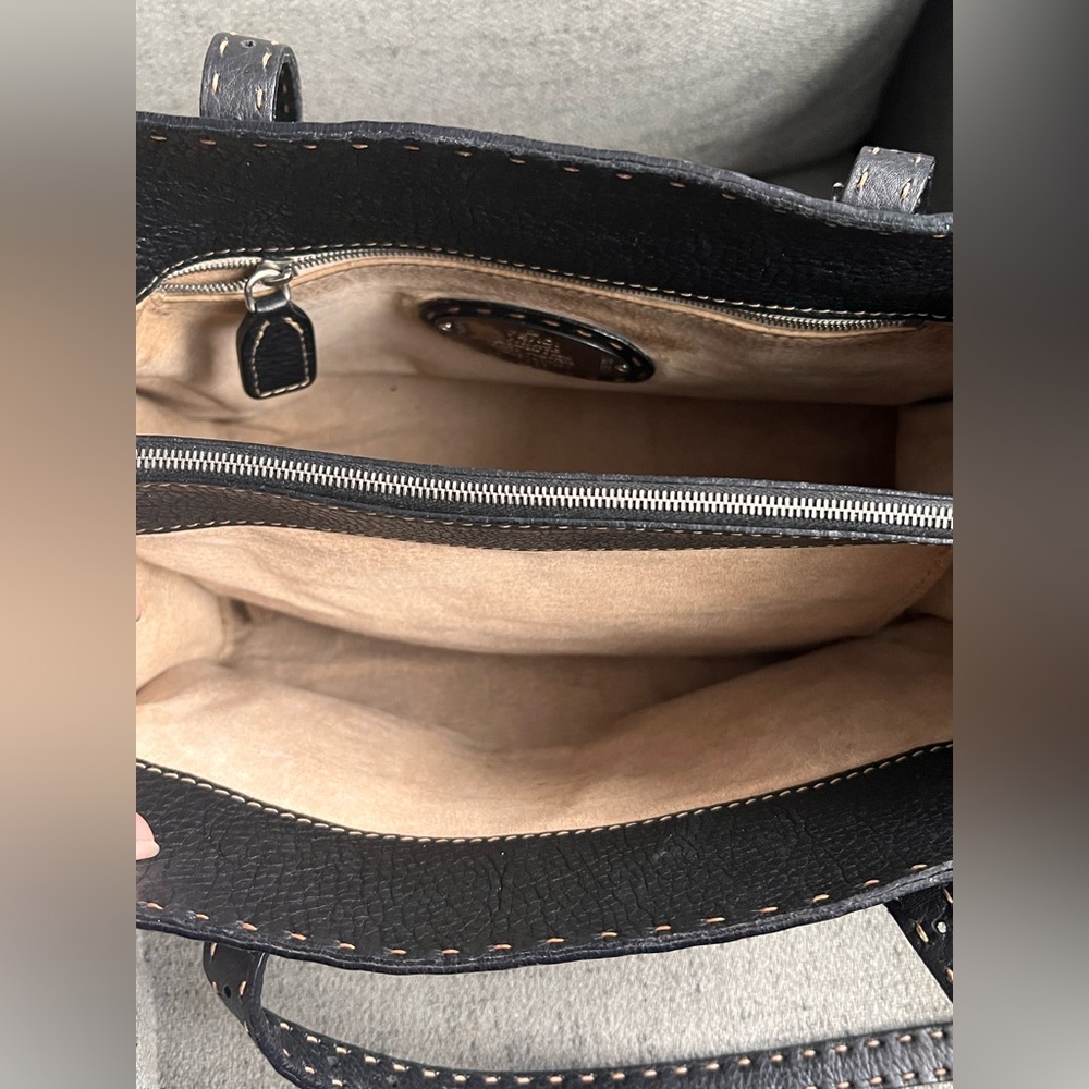 Fendi Selleria Black Leather Shoulder Bag - Picture 15 of 17